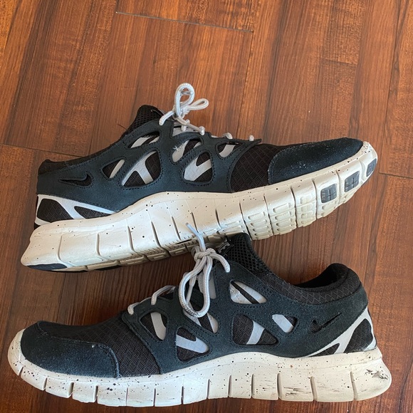 Nike Free Run 2 Oreo - Picture 6 of 7